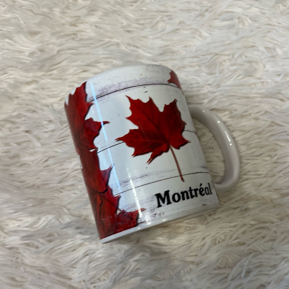 COFFEE MUG | Rare Montreal Canada red and white souvenir coffee mug